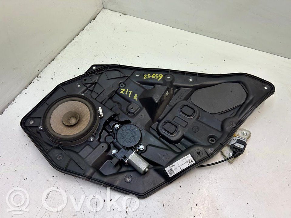 Mazda 2 Geam ușă spate 