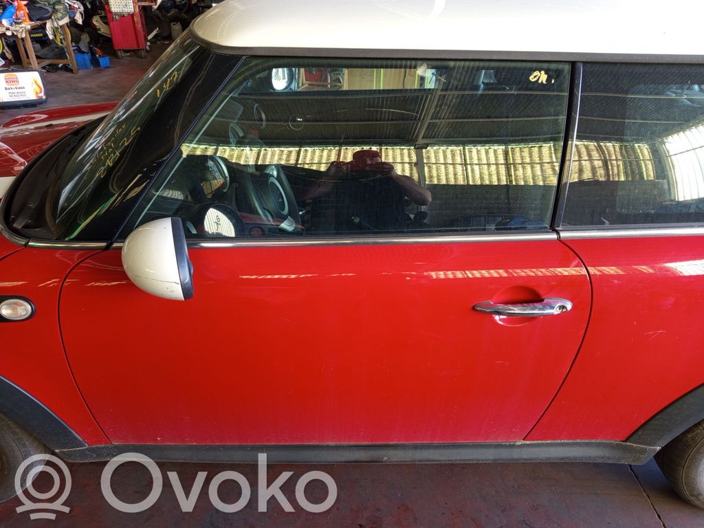 BMW 1 E81 E87 Drzwi przednie 