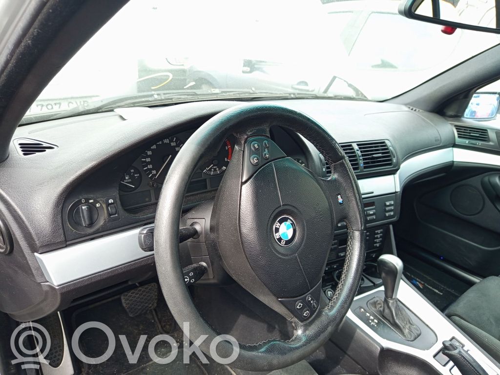 BMW 5 E39 Altre parti del cruscotto 