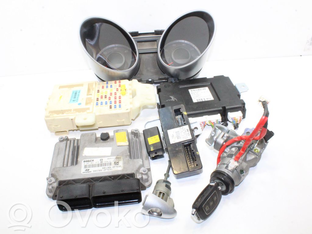 Hyundai ix35 Engine ECU kit and lock set 