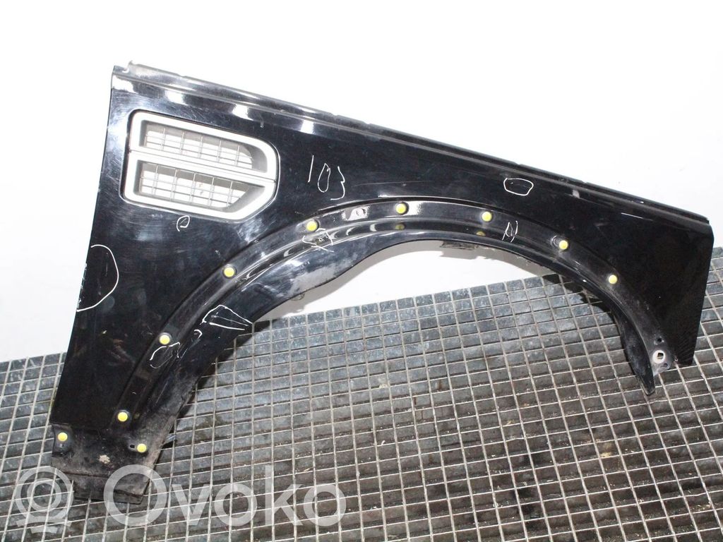 Land Rover Discovery 3 - LR3 Guardabarro 