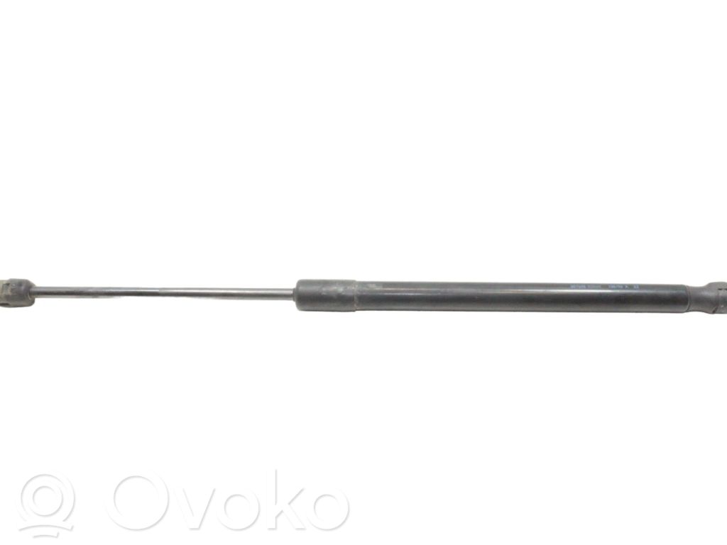 Volkswagen Scirocco Tailgate/trunk strut/damper 