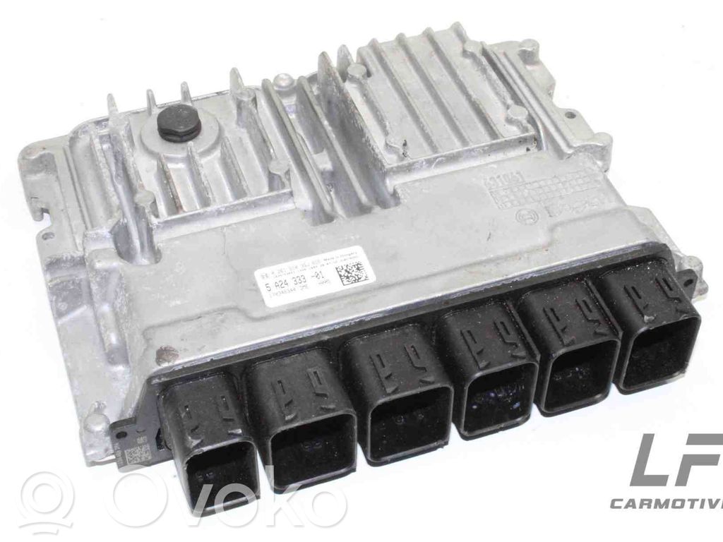 BMW 1 F40 Engine control unit/module 
