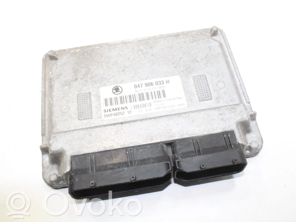 Engine control unit/module   047906033H,5WP40252