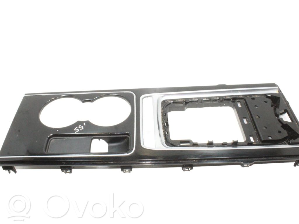Autres éléments de console centrale   GX73044E04D