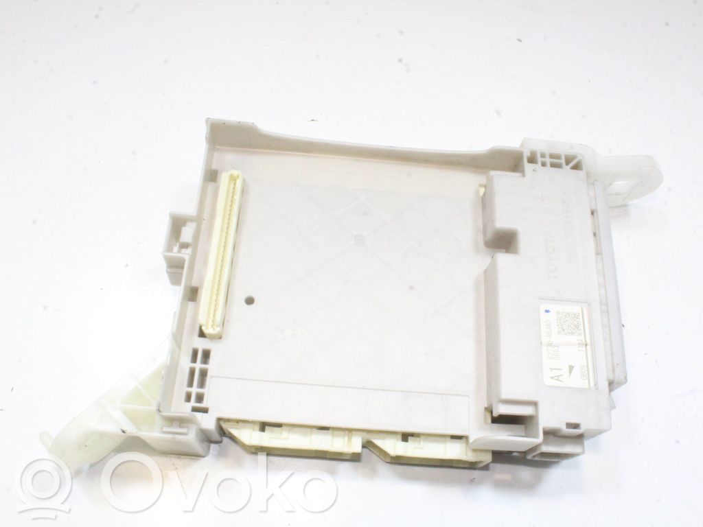 Lexus RX 450H Module de fusibles 