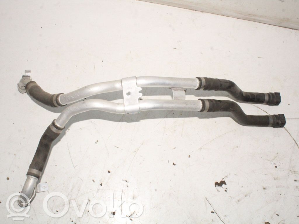 BMW iX3 G08 Conductă/furtun lichid de răcire motor 