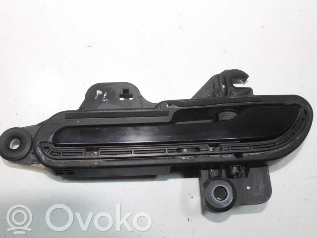 Manecilla externa puerta delantera   152811400C