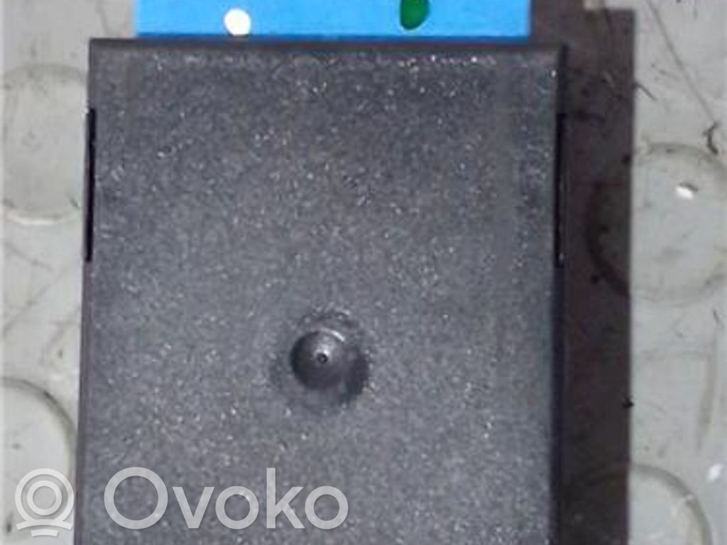 Unidad de control/módulo del motor   61358359031,110187