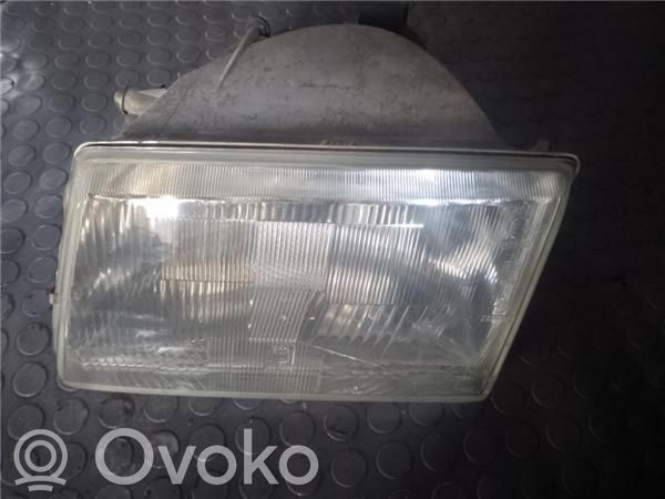 Peugeot 309 Headlight/headlamp 