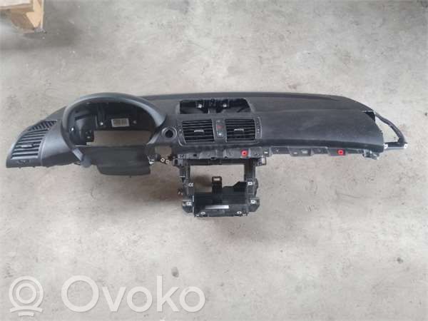 BMW 1 E81 E87 Bord 