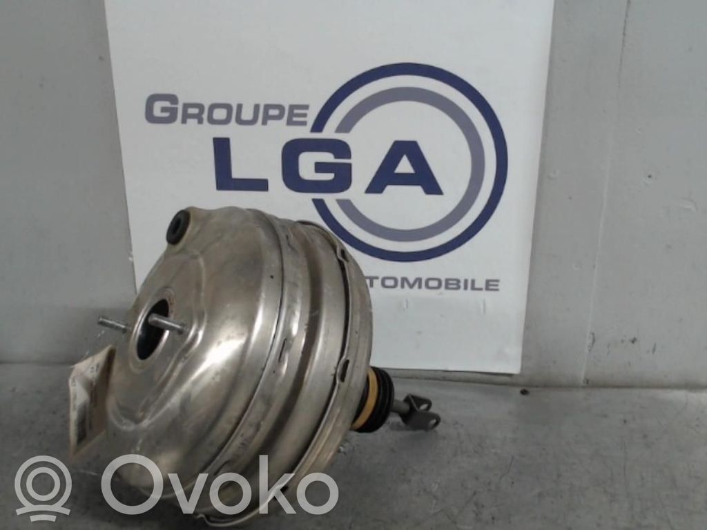 BMW X3 E83 Brake booster 