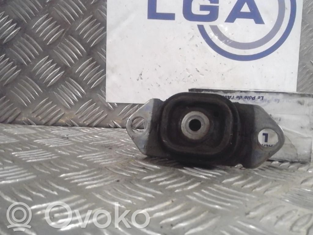 Renault Clio III Gearbox mount 