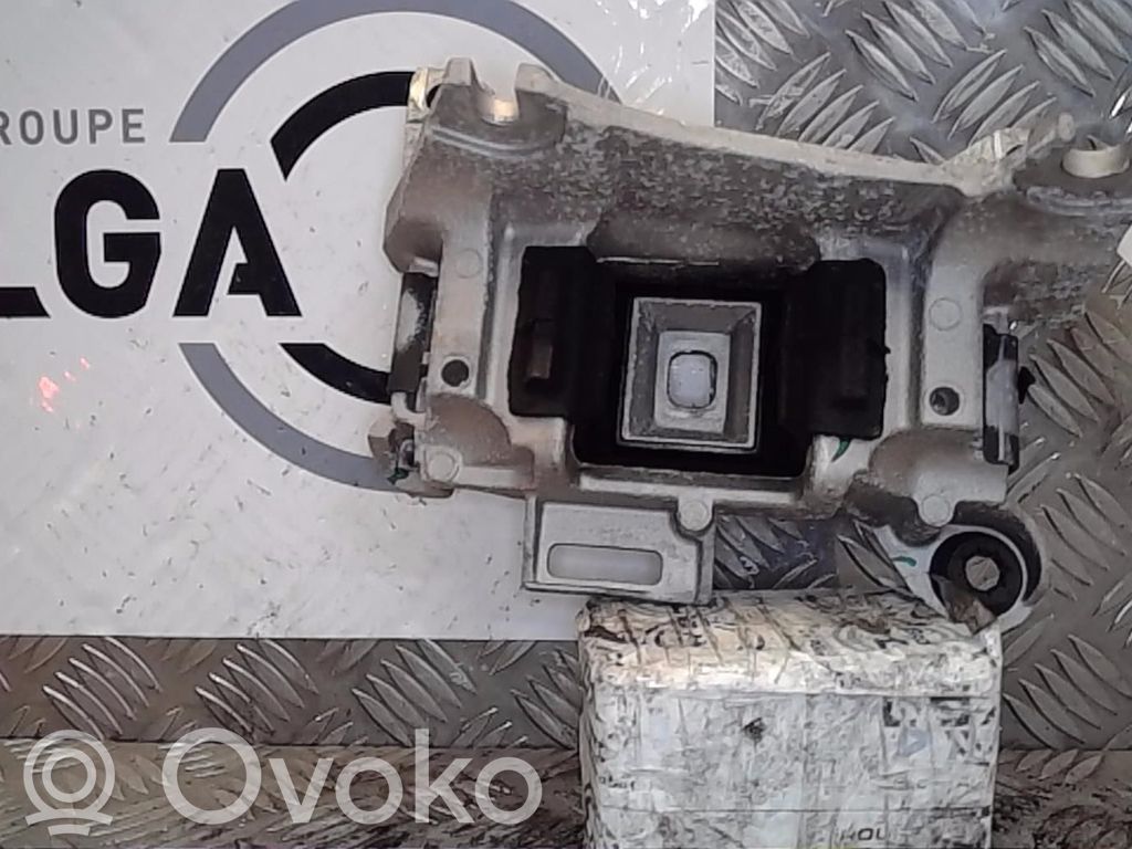 Renault Scenic III -  Grand scenic III Engine mount bracket 