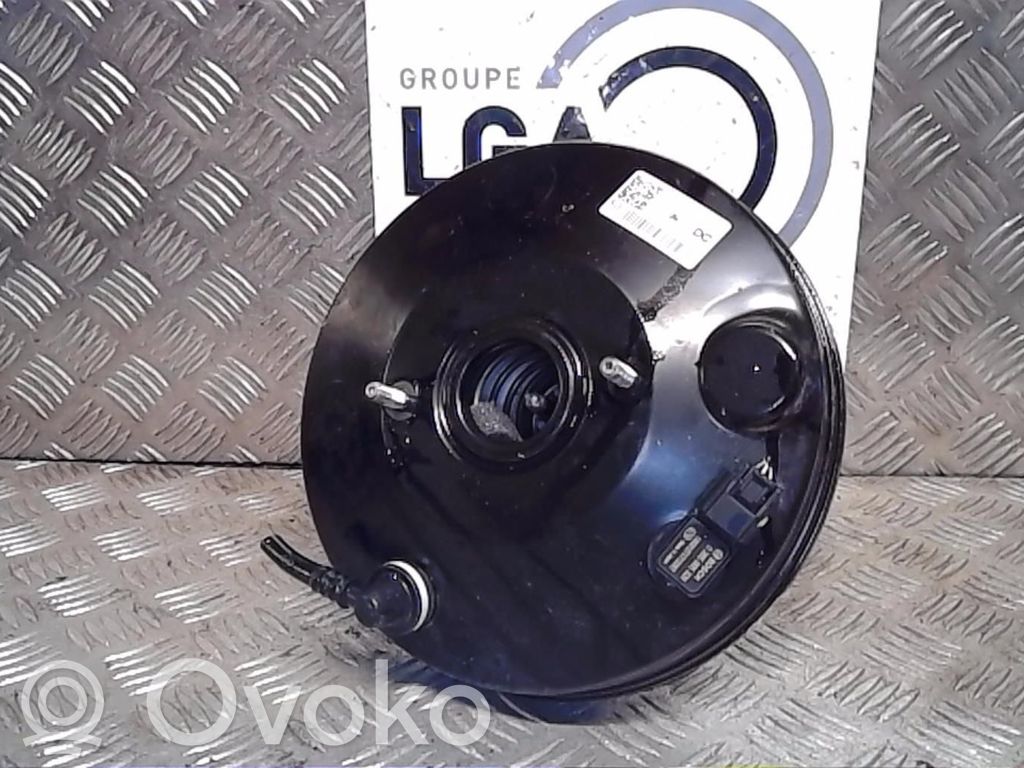 Renault Twingo III Wspomaganie hamulca 