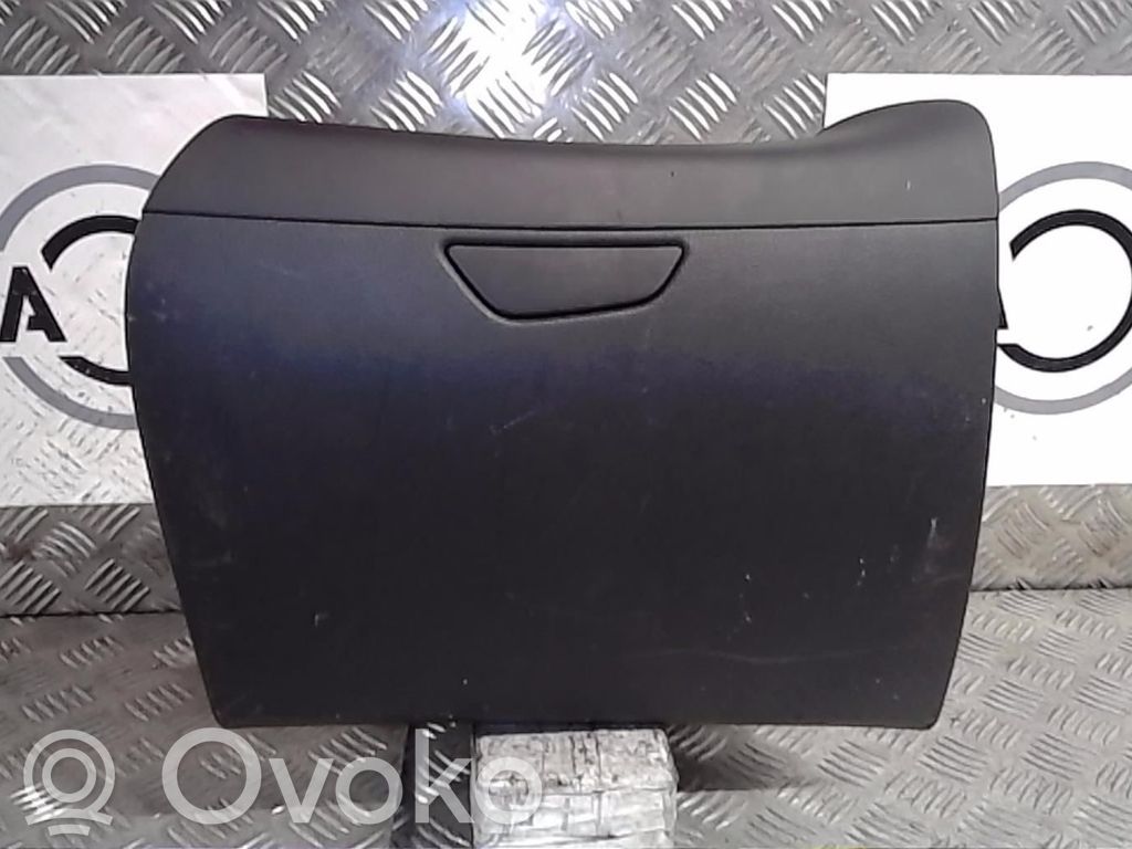 Renault Captur Glove box set 