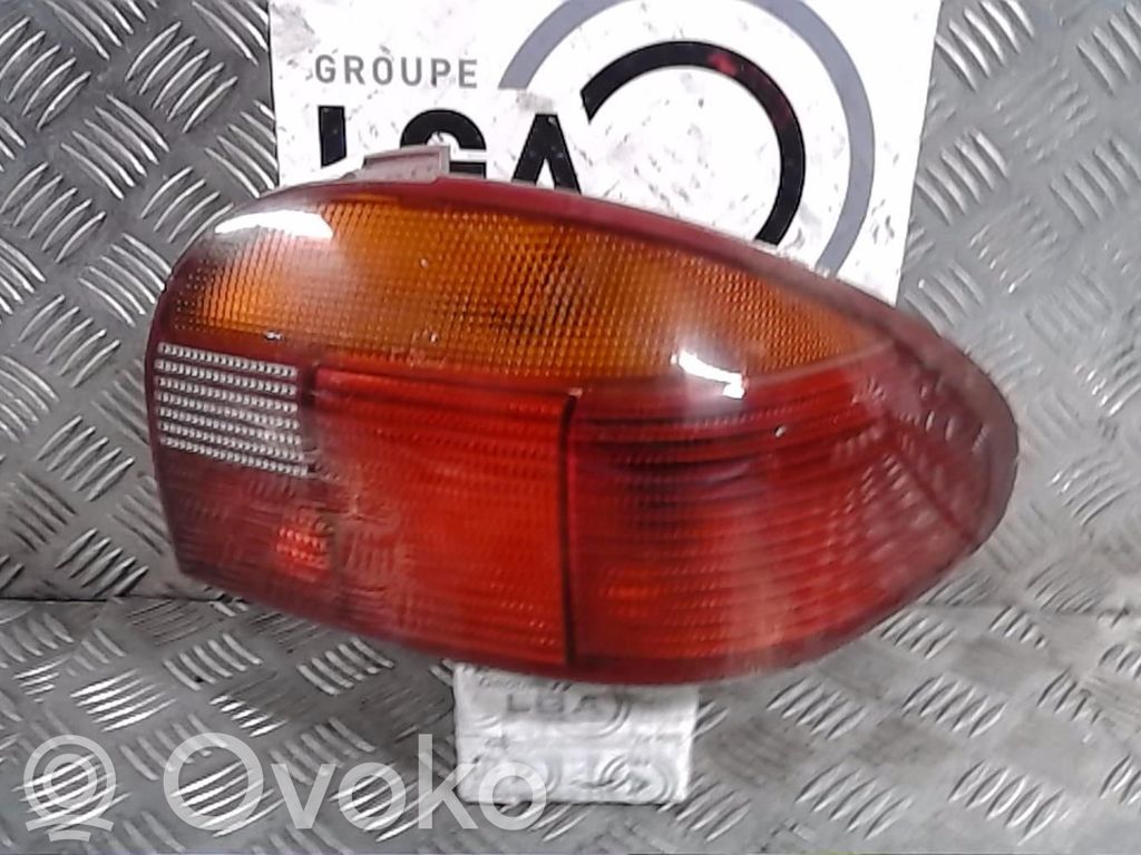Ford Mondeo MK I Rückleuchte Heckleuchte 