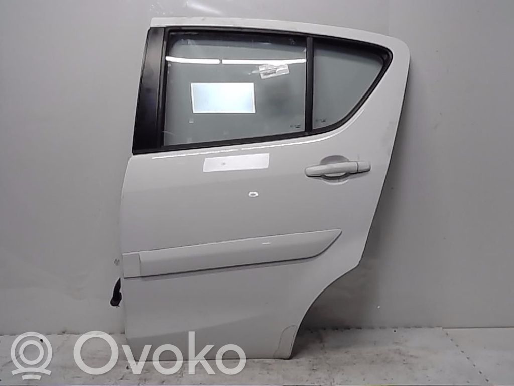 Suzuki Splash Galinės durys 
