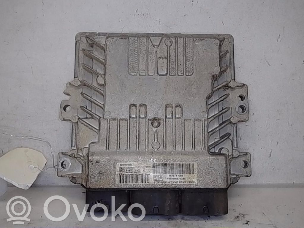 Peugeot 3008 I Engine control unit/module 