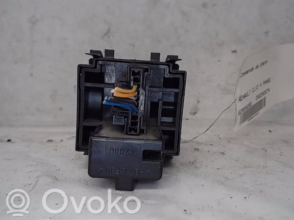 Renault Clio IV Interruptor de luz 