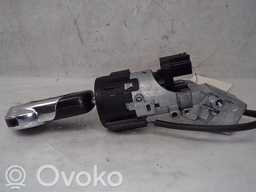 Citroen DS3 Užvedimo spynelė 
