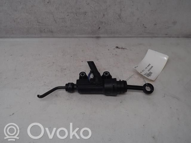 BMW 1 F20 F21 Kytkimen apusylinteri 