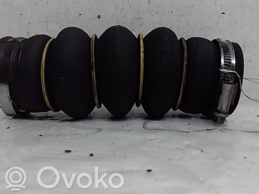 Citroen C4 Grand Picasso Turbo air intake inlet pipe/hose 