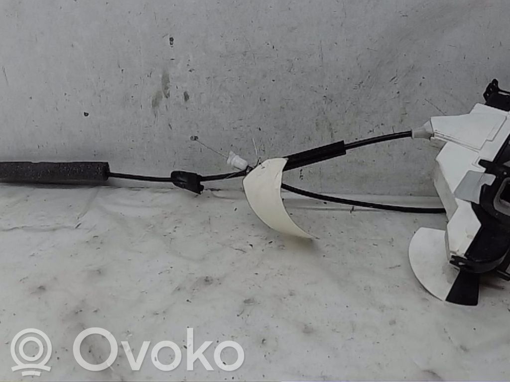 Citroen C5 Priekšpusē slēdzene 
