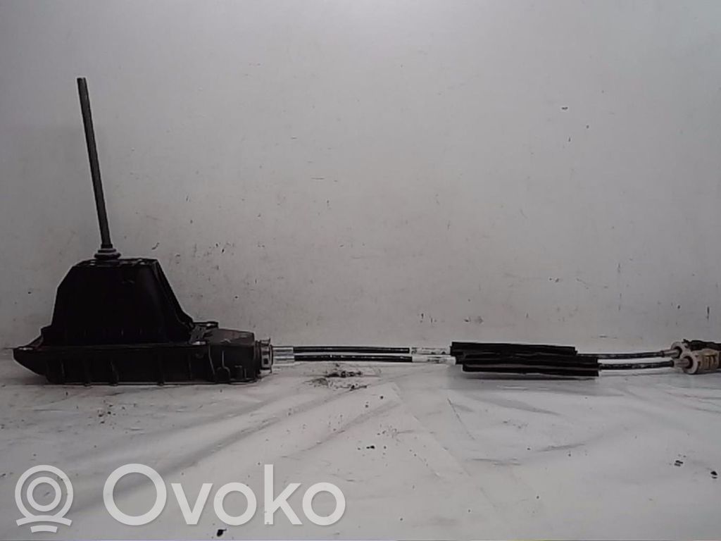 Renault Clio IV Vaihteenvalitsimen verhoilu 