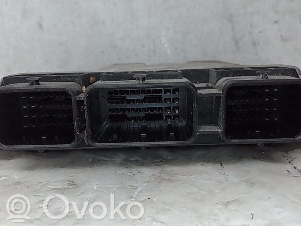 Peugeot 206 Engine control unit/module 
