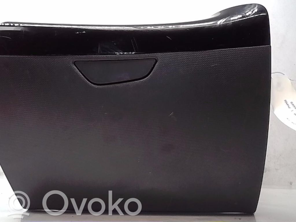 Renault Captur Glove box set 