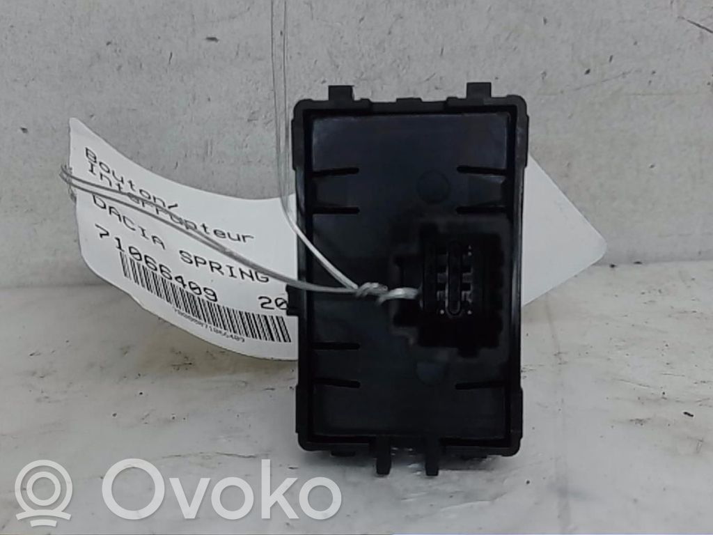 Dacia Spring Otros interruptores/perillas/selectores 