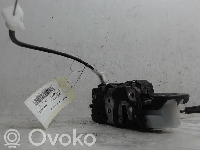 Citroen C5 Priekšpusē slēdzene 