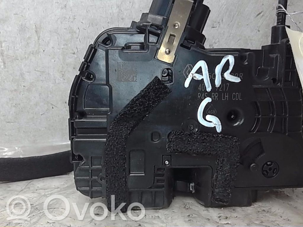 Renault Twingo III Zamek drzwi tylnych 