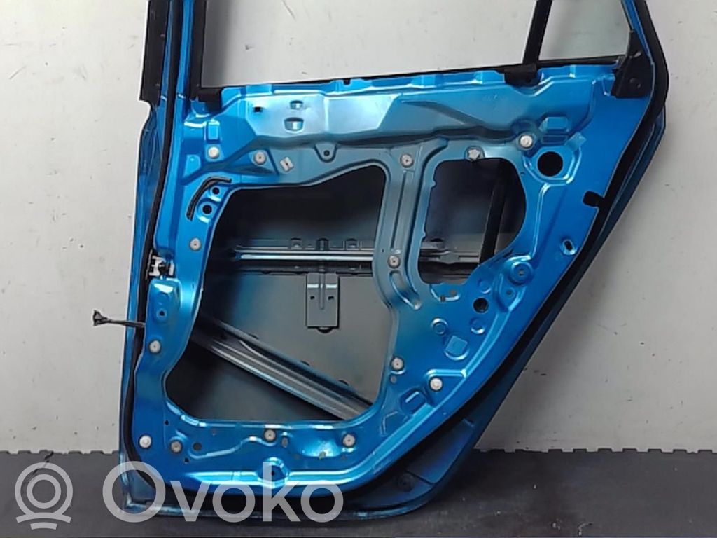 Mazda 3 II Puerta trasera 