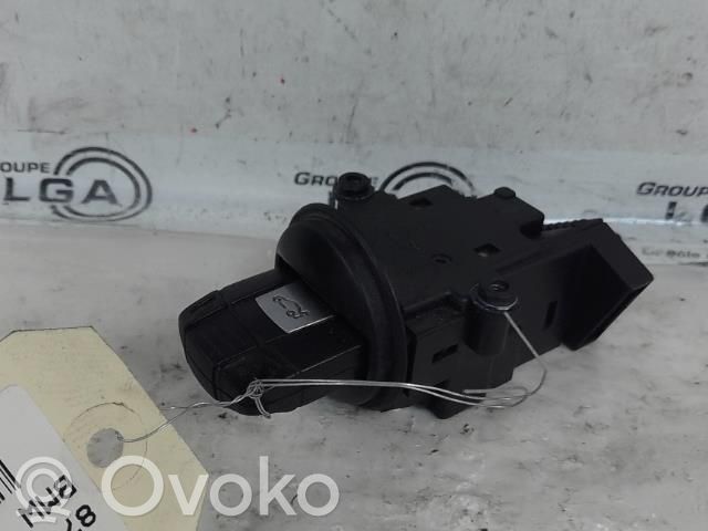 BMW 6 E63 E64 Ignition lock 