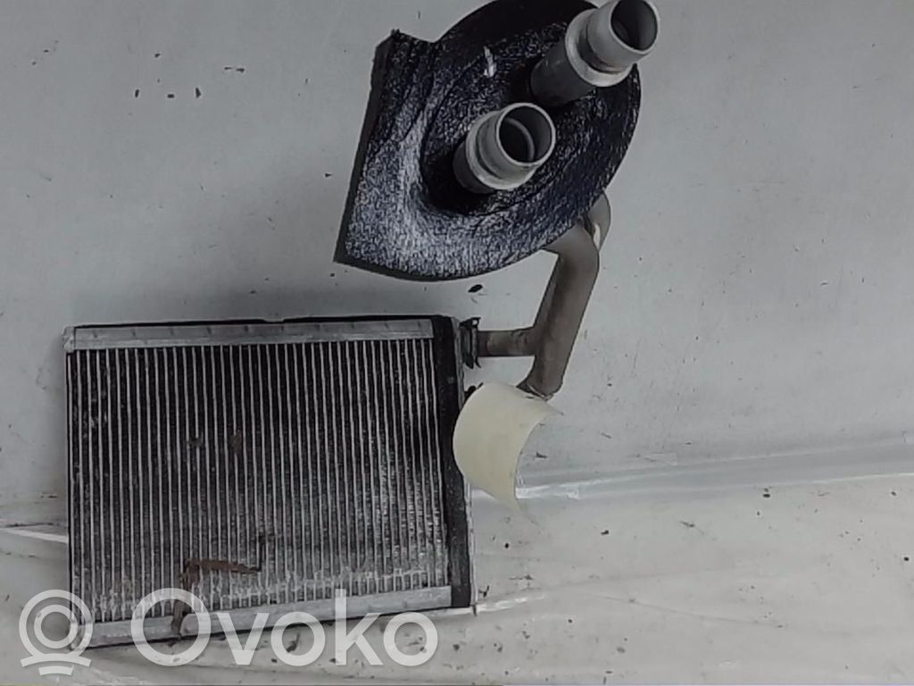 Citroen C4 III e-C4 Pečiuko radiatorius 