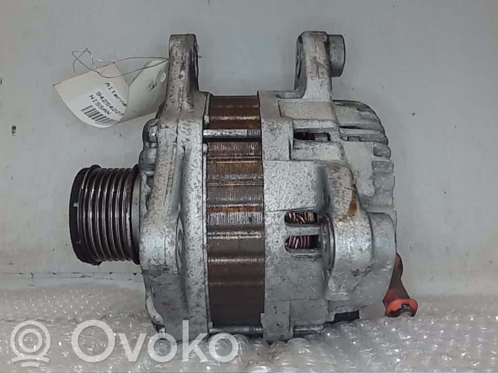 Nissan Juke I F15 Generator/alternator 