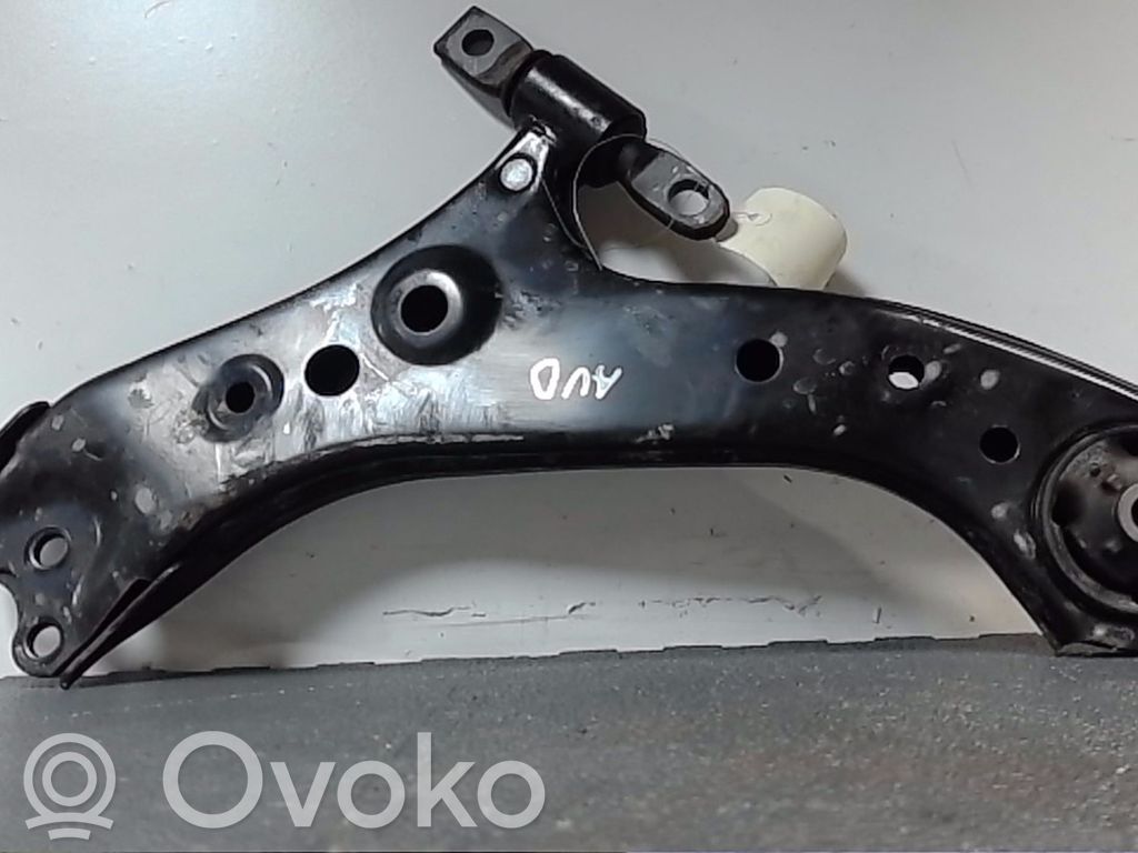 Toyota RAV 4 (XA50) Querlenker vorne 