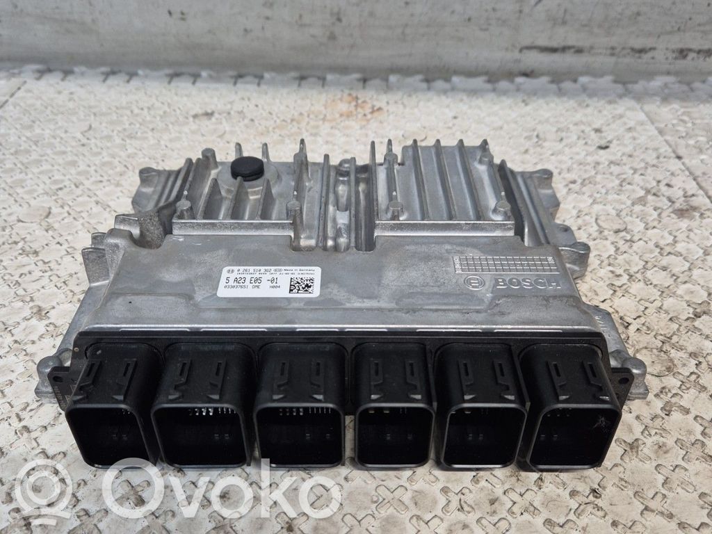 BMW 1 F40 Engine control unit/module 
