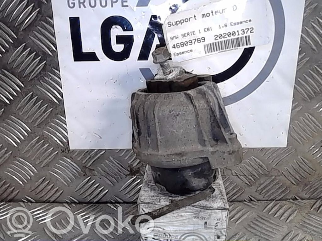 BMW 1 E81 E87 Engine mount bracket 