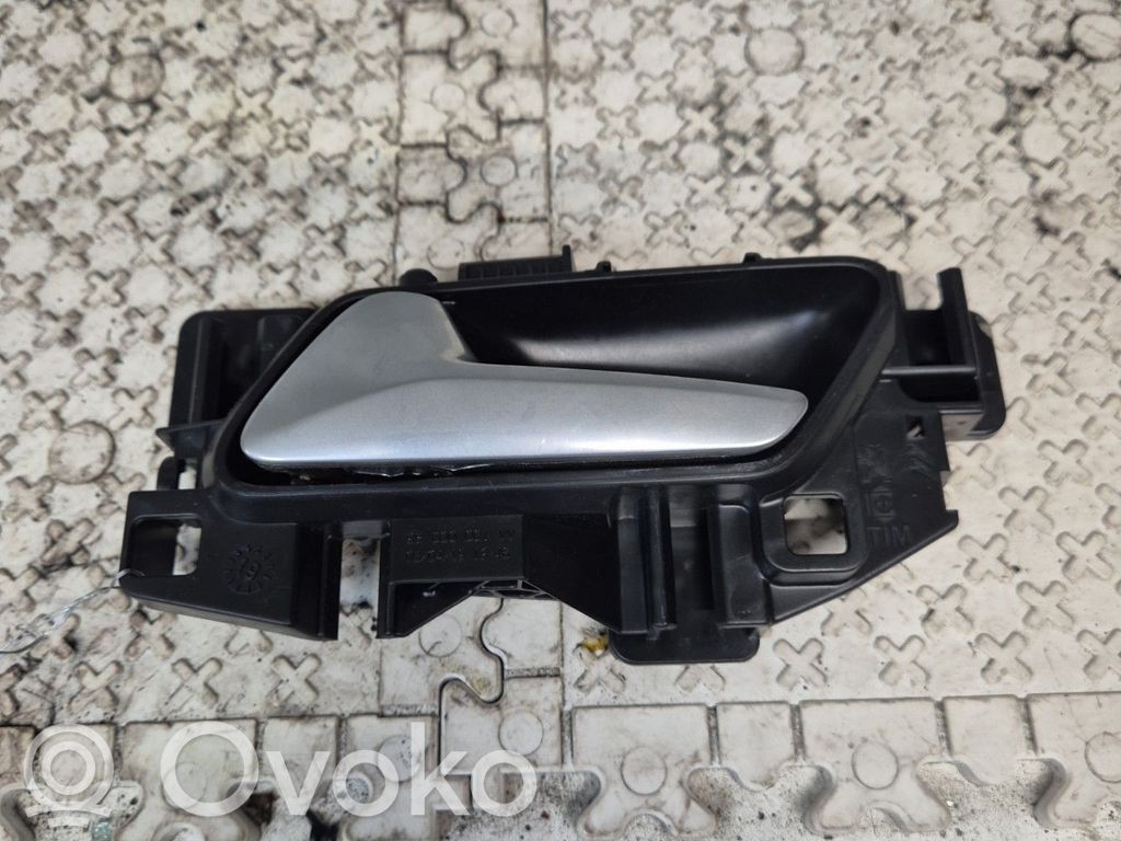 Peugeot 308 Klamka wewnętrzna drzwi przednich 