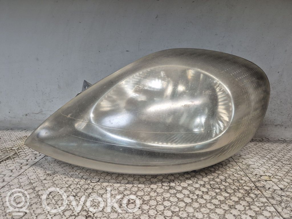 Renault Trafic II (X83) Faro/fanale