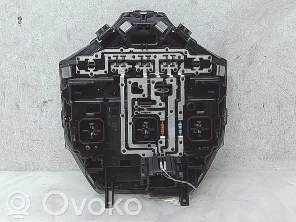 DS Automobiles 5 Front seat light 