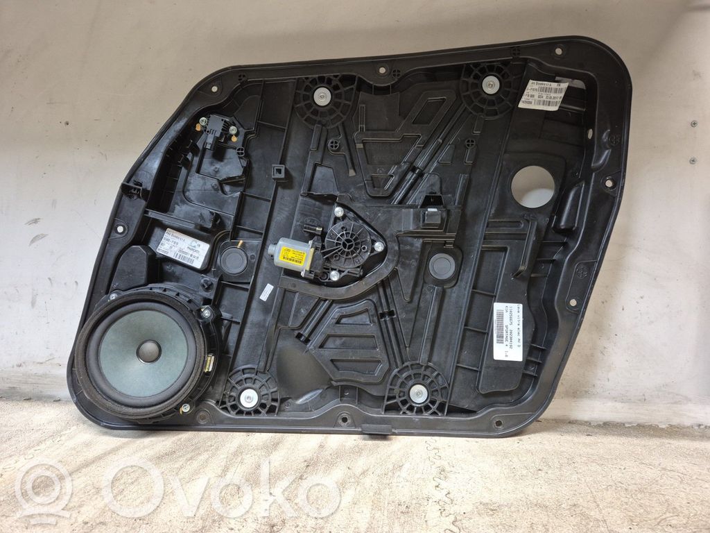 KIA Sportage Elektryczny podnośnik szyby drzwi przednich 