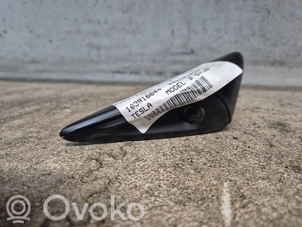 Front indicator light   182073500D