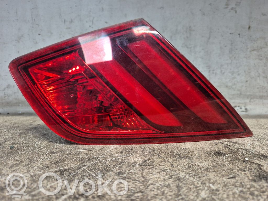 Peugeot 308 Lampă spate în capacul portbagajului 