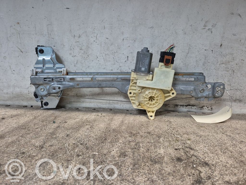 Peugeot 308 Macara geam ușă spate cu motor 