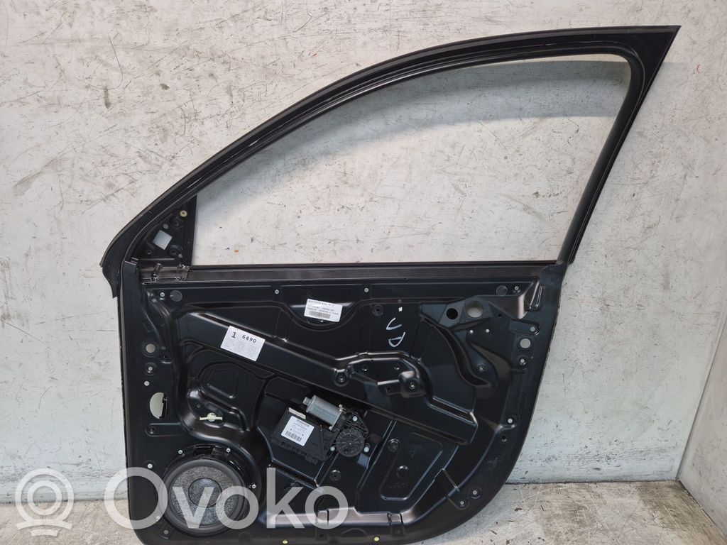 Porsche Cayenne (92A) Elektryczny podnośnik szyby drzwi przednich 