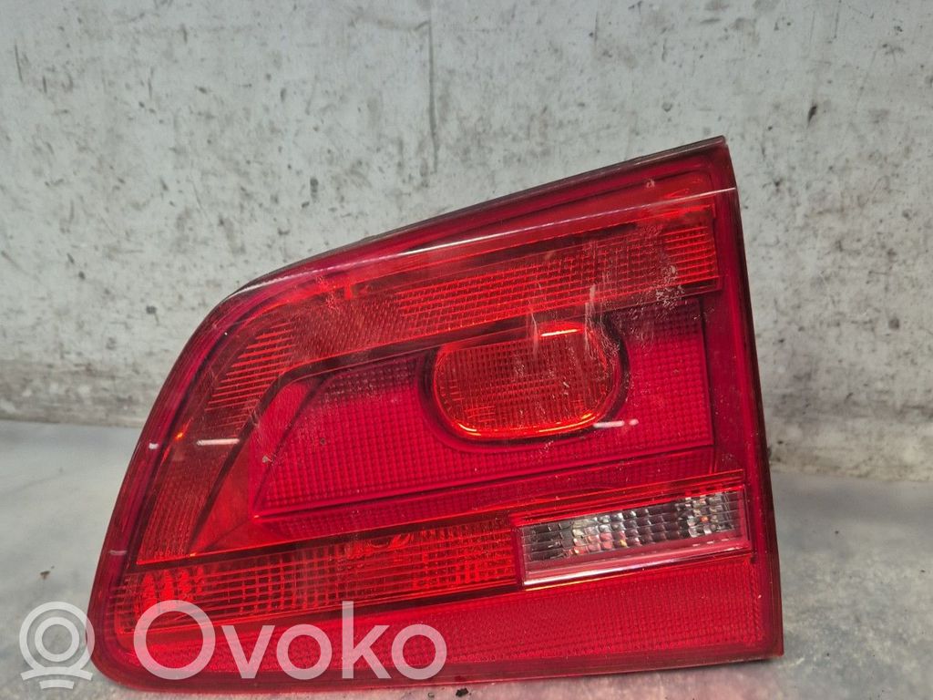 Volkswagen Touran II Luci posteriori del portellone del bagagliaio